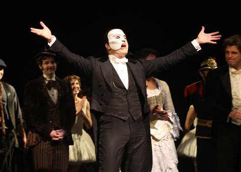 Oplev dramatikken i The Phantom of the Opera spillet .